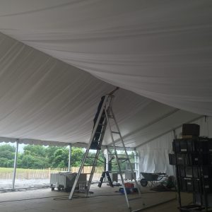 Hemelstoffering wit per m²