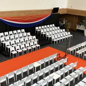 Oranje loper 2m breed, prijs per m1