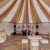 Decoratiestof kleur Jute 10x1 meter zelf ophangen - Afbeelding 3