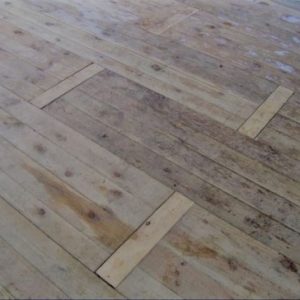 Houten vloer gelegd per m²