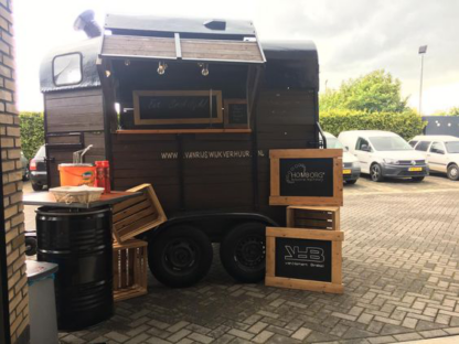 Foodtruck BAR "trailer" Zwart/Hout  Dubbelasser ingericht als Bar - Image 5